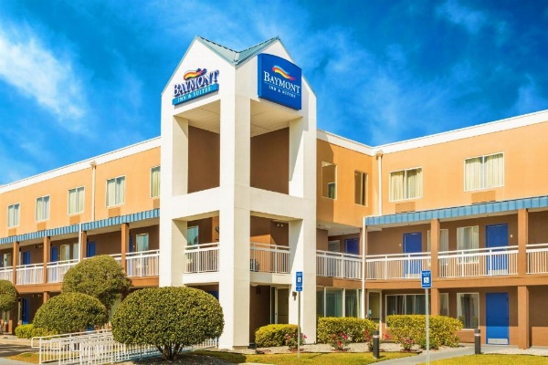 Baymont by Wyndham Savannah Midtown image 21